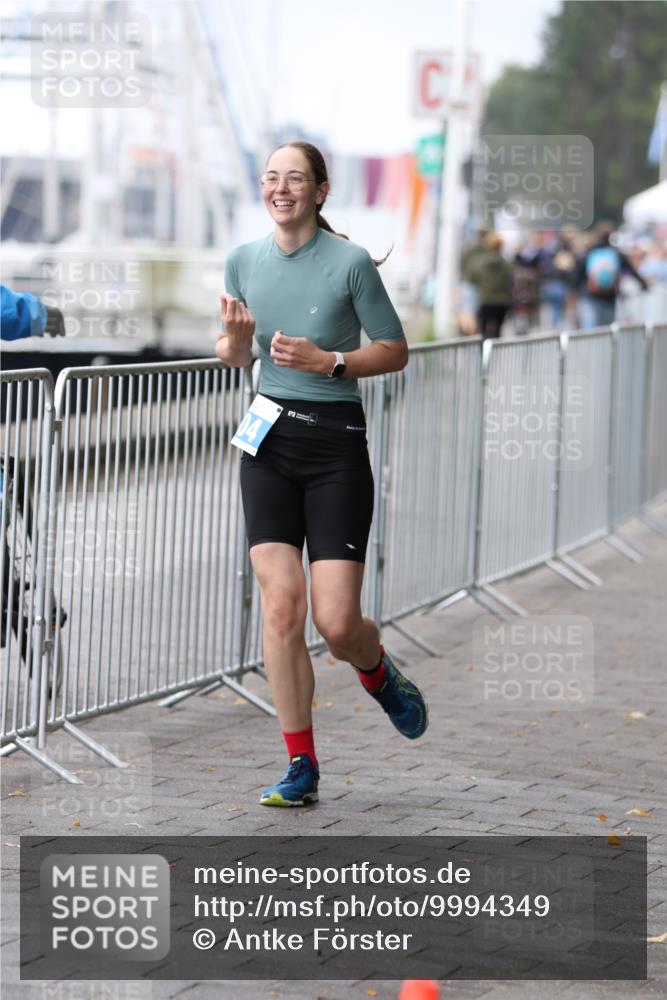 16.08.2026 - KN Förde Triathlon 2026 Antke Förster http://msf.ph/oto/9994349 16.08.2026 10:31:35 Laufen  meine-sportfotos.de