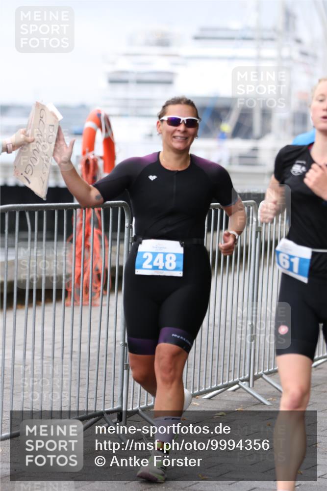 16.08.2026 - KN Förde Triathlon 2026 Antke Förster http://msf.ph/oto/9994356 16.08.2026 10:31:41 Laufen  meine-sportfotos.de