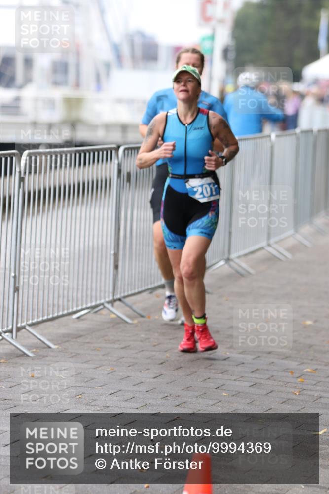 16.08.2026 - KN Förde Triathlon 2026 Antke Förster http://msf.ph/oto/9994369 16.08.2026 10:31:57 Laufen  meine-sportfotos.de