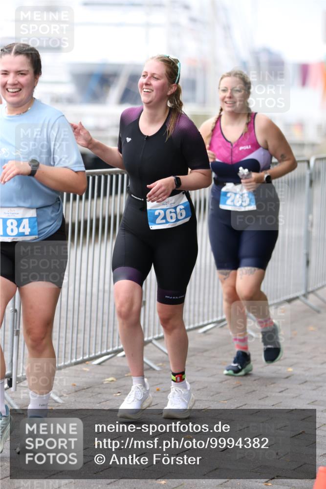 16.08.2026 - KN Förde Triathlon 2026 Antke Förster http://msf.ph/oto/9994382 16.08.2026 10:32:08 Laufen  meine-sportfotos.de