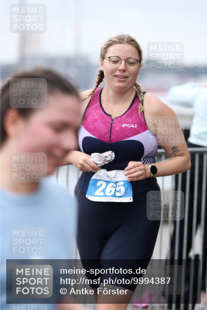 16.08.2026 - KN Förde Triathlon 2026 Antke Förster http://msf.ph/oto/9994387 16.08.2026 10:32:11 Laufen  meine-sportfotos.de