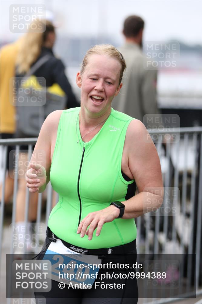16.08.2026 - KN Förde Triathlon 2026 Antke Förster http://msf.ph/oto/9994389 16.08.2026 10:32:14 Laufen  meine-sportfotos.de