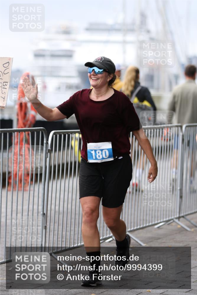 16.08.2026 - KN Förde Triathlon 2026 Antke Förster http://msf.ph/oto/9994399 16.08.2026 10:32:22 Laufen  meine-sportfotos.de