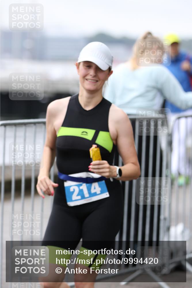 16.08.2026 - KN Förde Triathlon 2026 Antke Förster http://msf.ph/oto/9994420 16.08.2026 10:32:44 Laufen  meine-sportfotos.de