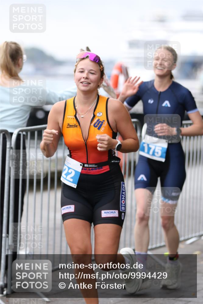 16.08.2026 - KN Förde Triathlon 2026 Antke Förster http://msf.ph/oto/9994429 16.08.2026 10:33:01 Laufen  meine-sportfotos.de