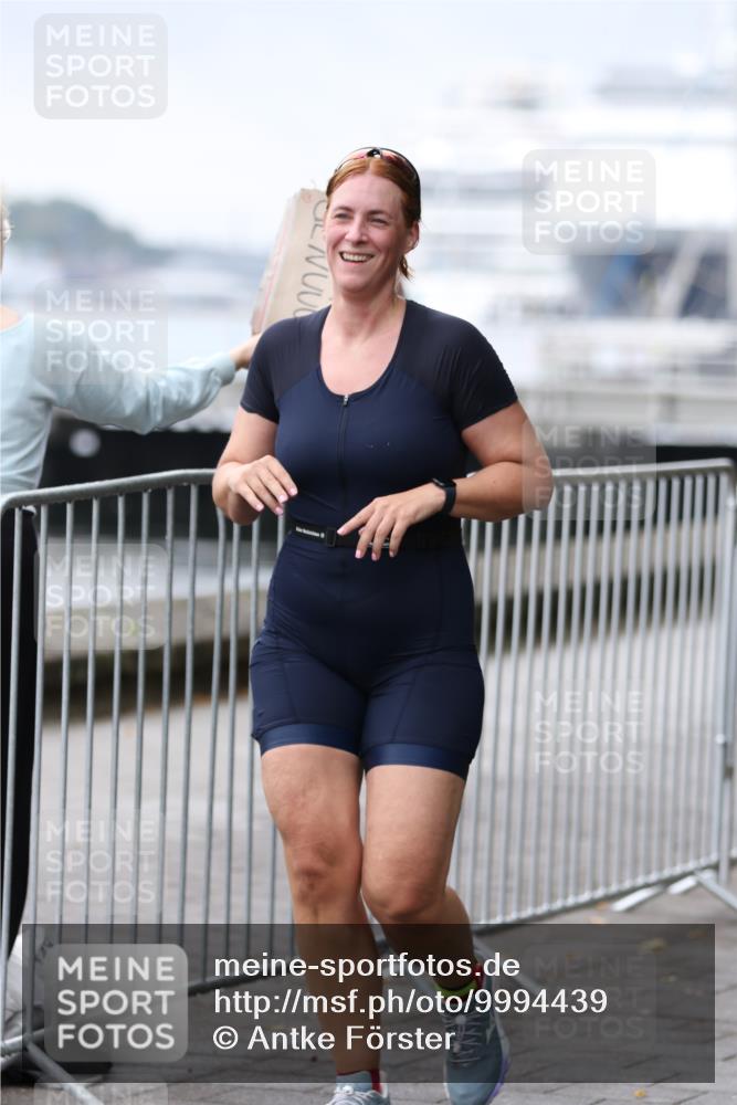 16.08.2026 - KN Förde Triathlon 2026 Antke Förster http://msf.ph/oto/9994439 16.08.2026 10:33:09 Laufen  meine-sportfotos.de