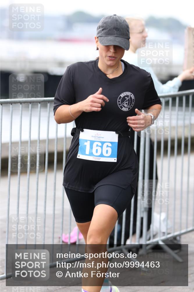 16.08.2026 - KN Förde Triathlon 2026 Antke Förster http://msf.ph/oto/9994463 16.08.2026 10:33:45 Laufen  meine-sportfotos.de