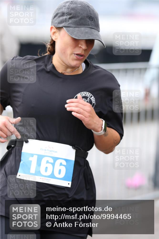 16.08.2026 - KN Förde Triathlon 2026 Antke Förster http://msf.ph/oto/9994465 16.08.2026 10:33:46 Laufen  meine-sportfotos.de
