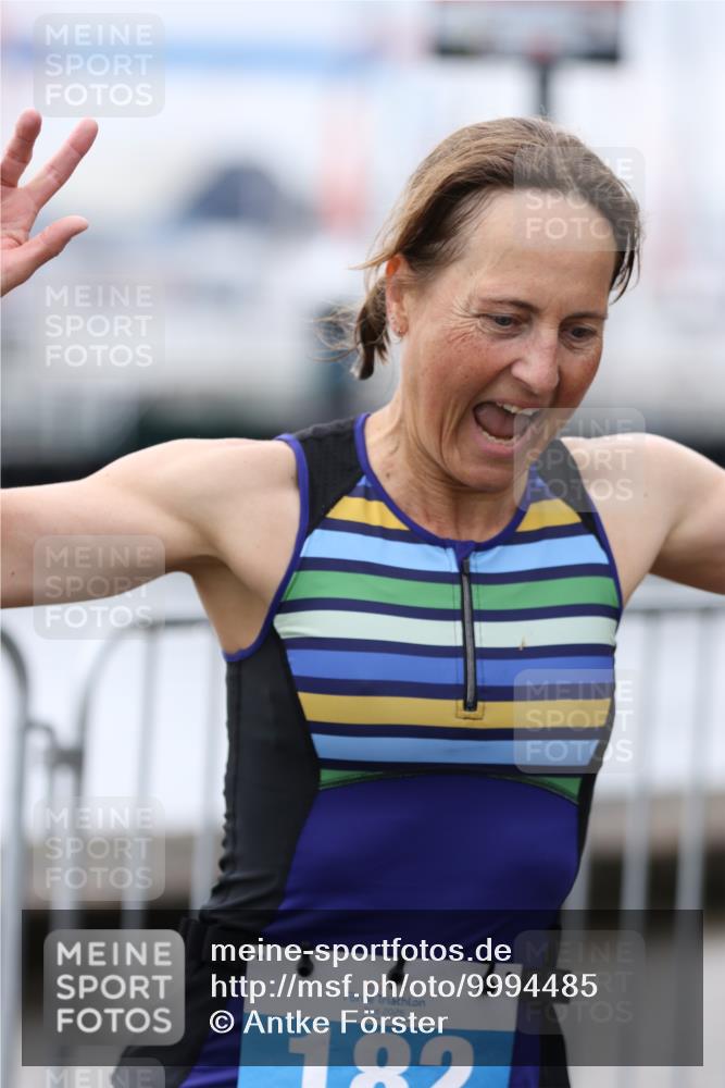 16.08.2026 - KN Förde Triathlon 2026 Antke Förster http://msf.ph/oto/9994485 16.08.2026 10:34:09 Laufen  meine-sportfotos.de