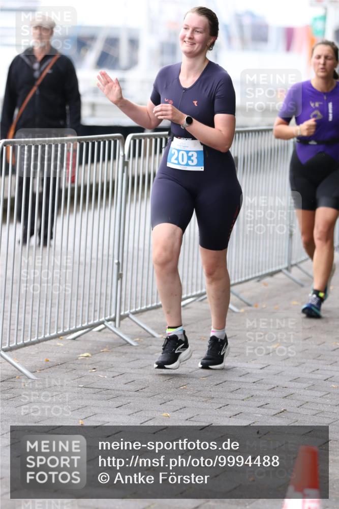 16.08.2026 - KN Förde Triathlon 2026 Antke Förster http://msf.ph/oto/9994488 16.08.2026 10:34:16 Laufen  meine-sportfotos.de