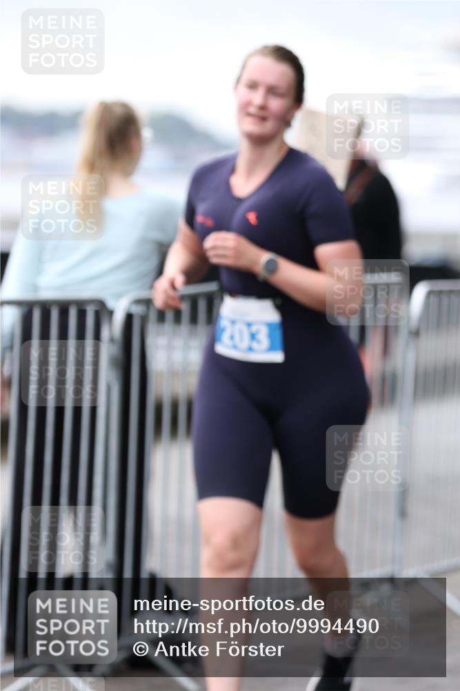 16.08.2026 - KN Förde Triathlon 2026 Antke Förster http://msf.ph/oto/9994490 16.08.2026 10:34:18 Laufen  meine-sportfotos.de
