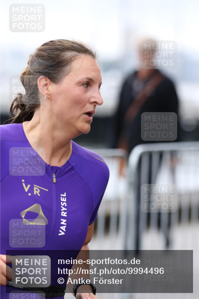 16.08.2026 - KN Förde Triathlon 2026 Antke Förster http://msf.ph/oto/9994496 16.08.2026 10:34:22 Laufen  meine-sportfotos.de