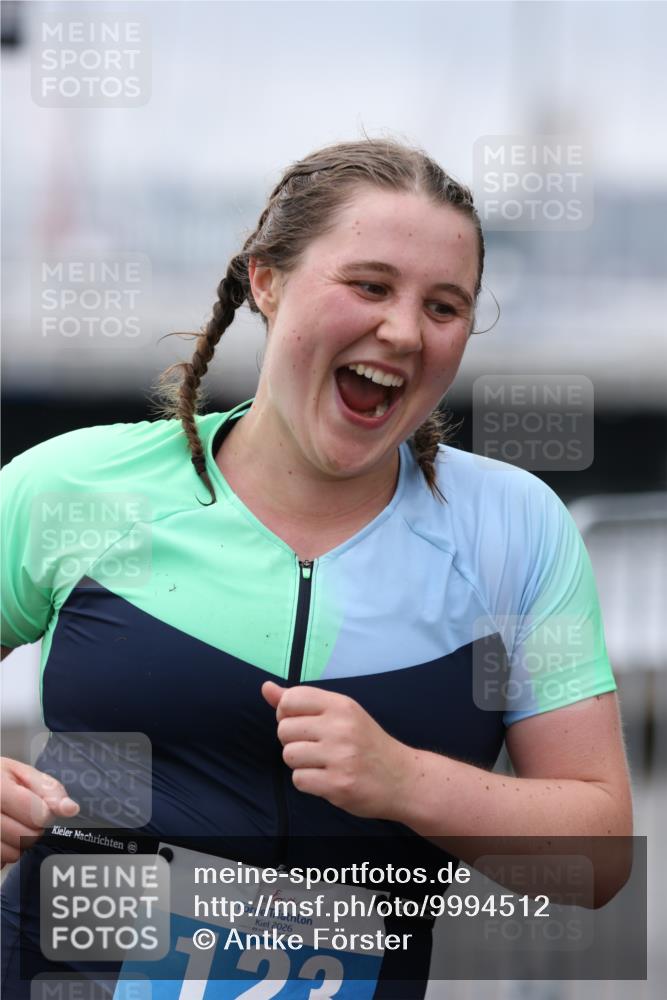 16.08.2026 - KN Förde Triathlon 2026 Antke Förster http://msf.ph/oto/9994512 16.08.2026 10:34:59 Laufen  meine-sportfotos.de