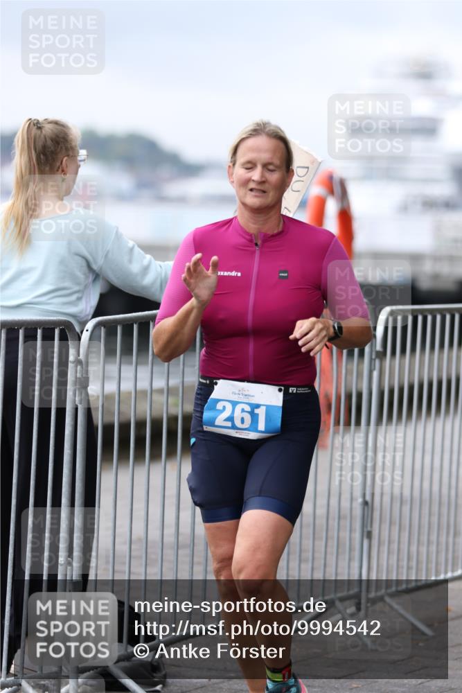 16.08.2026 - KN Förde Triathlon 2026 Antke Förster http://msf.ph/oto/9994542 16.08.2026 10:35:44 Laufen  meine-sportfotos.de