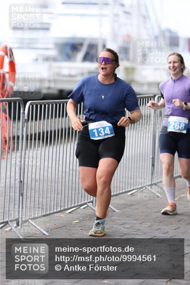 16.08.2026 - KN Förde Triathlon 2026 Antke Förster http://msf.ph/oto/9994561 16.08.2026 10:36:08 Laufen  meine-sportfotos.de