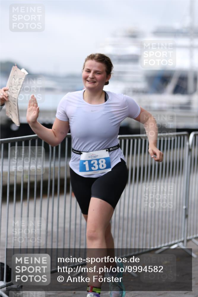 16.08.2026 - KN Förde Triathlon 2026 Antke Förster http://msf.ph/oto/9994582 16.08.2026 10:36:40 Laufen  meine-sportfotos.de