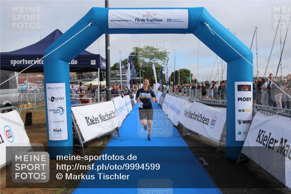 16.08.2026 - KN Förde Triathlon 2026 Markus Tischler http://msf.ph/oto/9994599 16.08.2026 10:40:19 Ziel 242, 242 meine-sportfotos.de