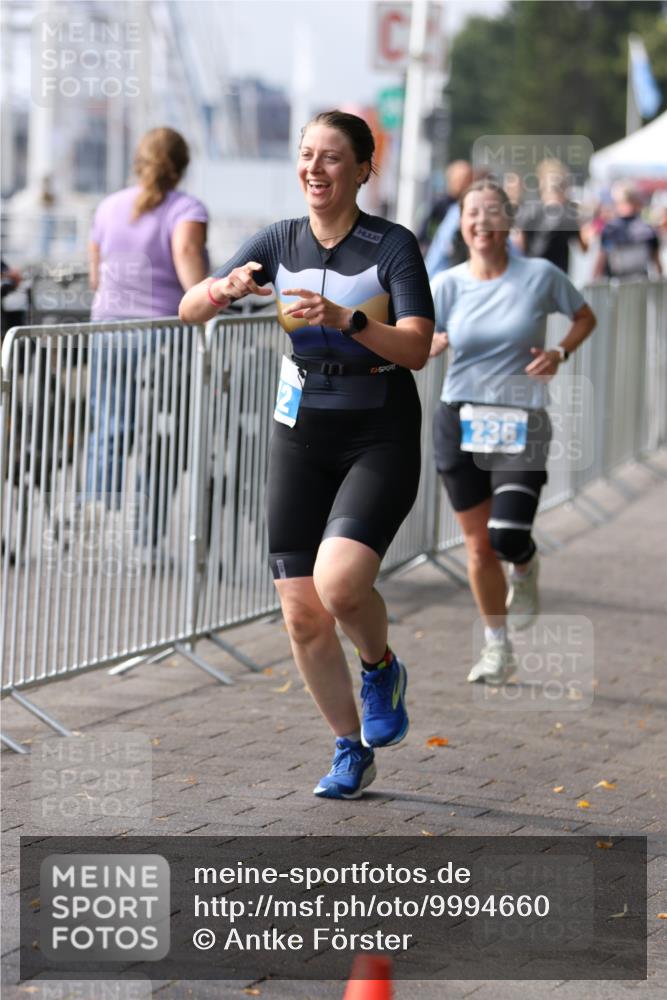 16.08.2026 - KN Förde Triathlon 2026 Antke Förster http://msf.ph/oto/9994660 16.08.2026 10:39:08 Laufen  meine-sportfotos.de