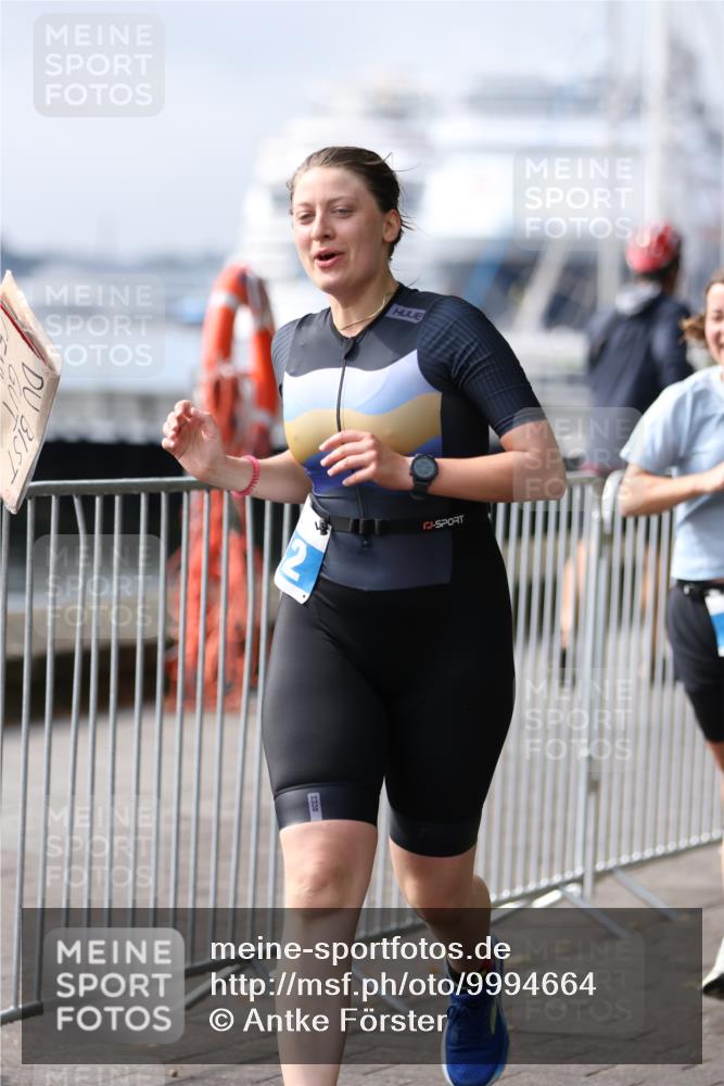 16.08.2026 - KN Förde Triathlon 2026 Antke Förster http://msf.ph/oto/9994664 16.08.2026 10:39:09 Laufen  meine-sportfotos.de