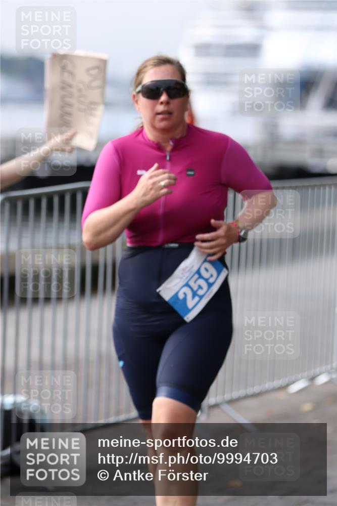 16.08.2026 - KN Förde Triathlon 2026 Antke Förster http://msf.ph/oto/9994703 16.08.2026 10:39:52 Laufen  meine-sportfotos.de