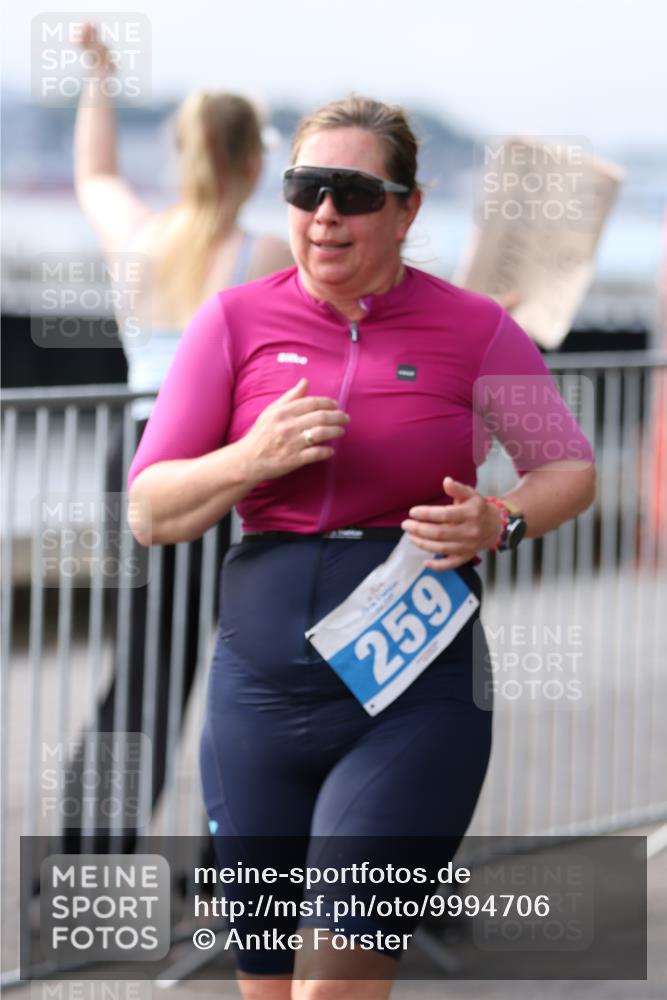 16.08.2026 - KN Förde Triathlon 2026 Antke Förster http://msf.ph/oto/9994706 16.08.2026 10:39:53 Laufen  meine-sportfotos.de