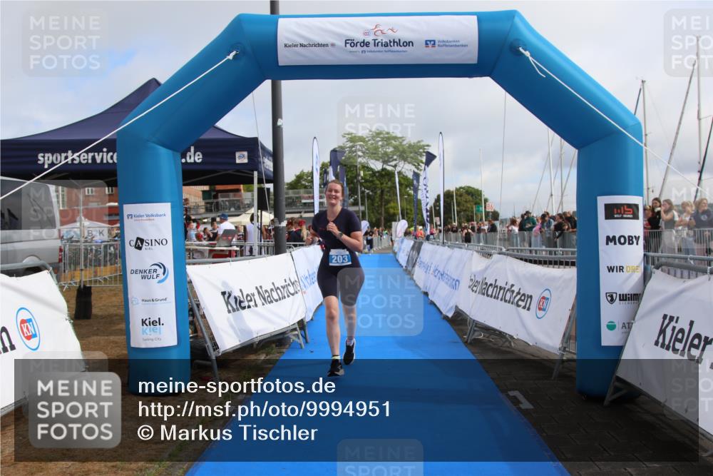 16.08.2026 - KN Förde Triathlon 2026 Markus Tischler http://msf.ph/oto/9994951 16.08.2026 10:46:08 Ziel 203, 203 meine-sportfotos.de