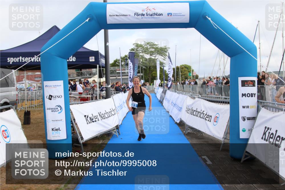 16.08.2026 - KN Förde Triathlon 2026 Markus Tischler http://msf.ph/oto/9995008 16.08.2026 10:48:24 Ziel 213, 213 meine-sportfotos.de