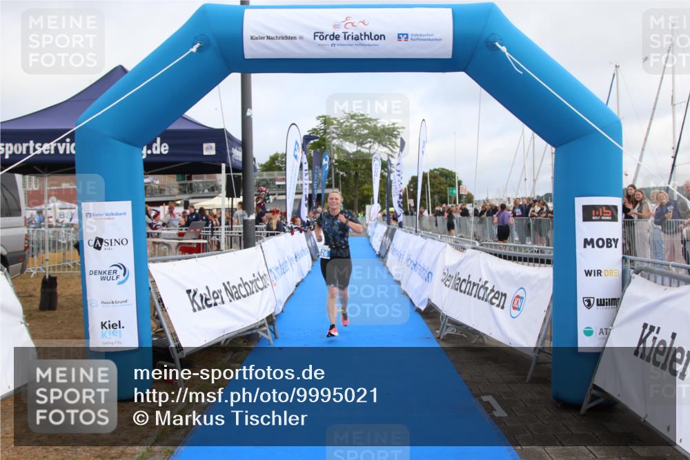 16.08.2026 - KN Förde Triathlon 2026 Markus Tischler http://msf.ph/oto/9995021 16.08.2026 10:49:32 Ziel 126, 126 meine-sportfotos.de