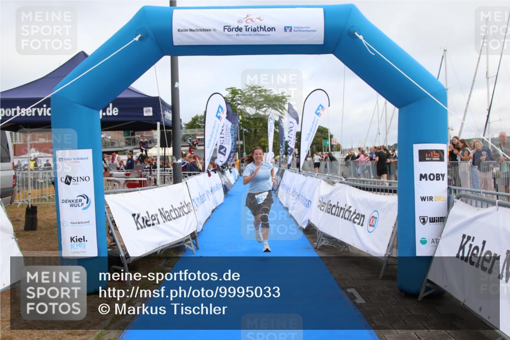 16.08.2026 - KN Förde Triathlon 2026 Markus Tischler http://msf.ph/oto/9995033 16.08.2026 10:49:43 Ziel 123, 236, 123, 236 meine-sportfotos.de