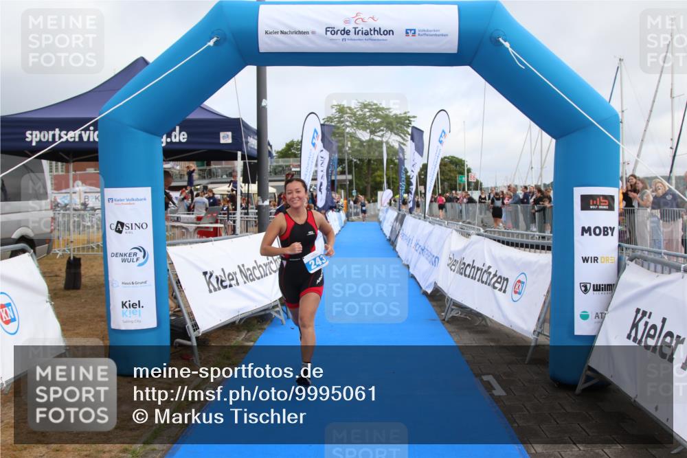 16.08.2026 - KN Förde Triathlon 2026 Markus Tischler http://msf.ph/oto/9995061 16.08.2026 10:50:05 Ziel 243, 243 meine-sportfotos.de