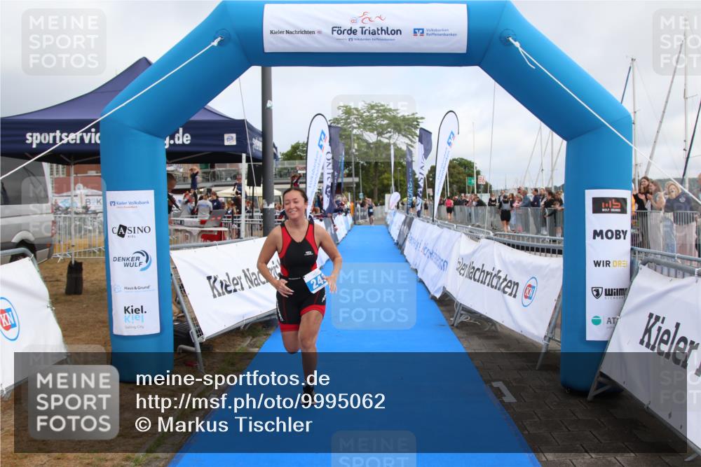 16.08.2026 - KN Förde Triathlon 2026 Markus Tischler http://msf.ph/oto/9995062 16.08.2026 10:50:05 Ziel 243, 243 meine-sportfotos.de