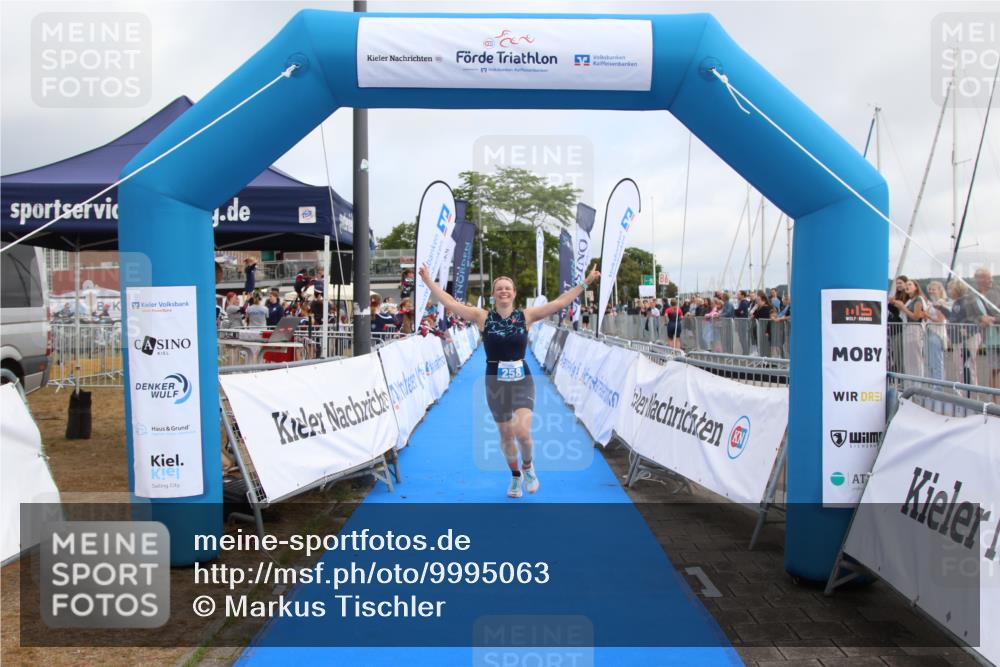 16.08.2026 - KN Förde Triathlon 2026 Markus Tischler http://msf.ph/oto/9995063 16.08.2026 10:50:17 Ziel 258, 258 meine-sportfotos.de