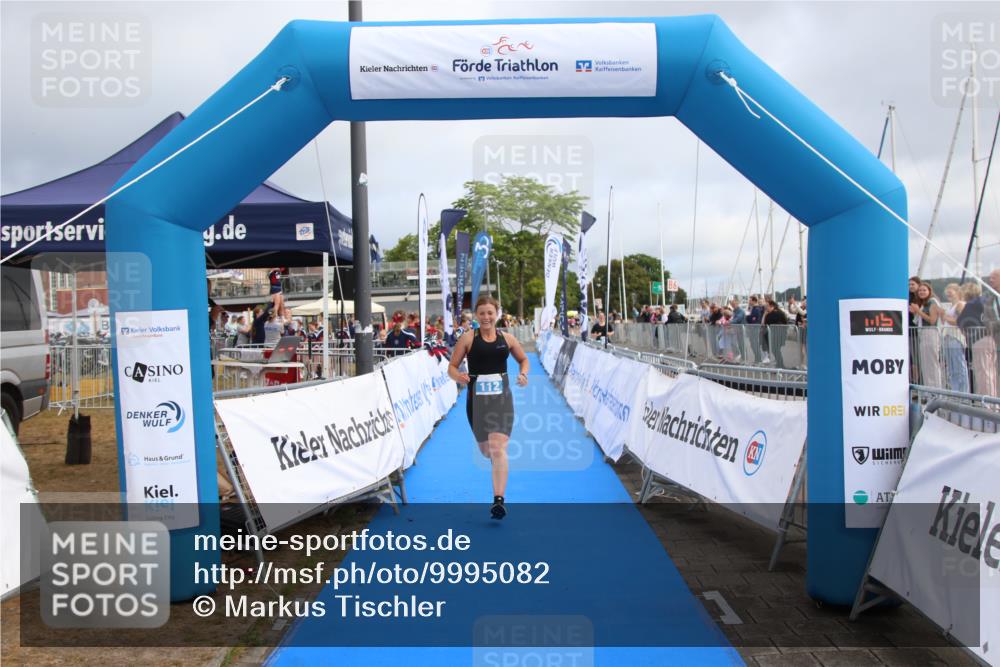 16.08.2026 - KN Förde Triathlon 2026 Markus Tischler http://msf.ph/oto/9995082 16.08.2026 10:51:23 Ziel 112, 112 meine-sportfotos.de