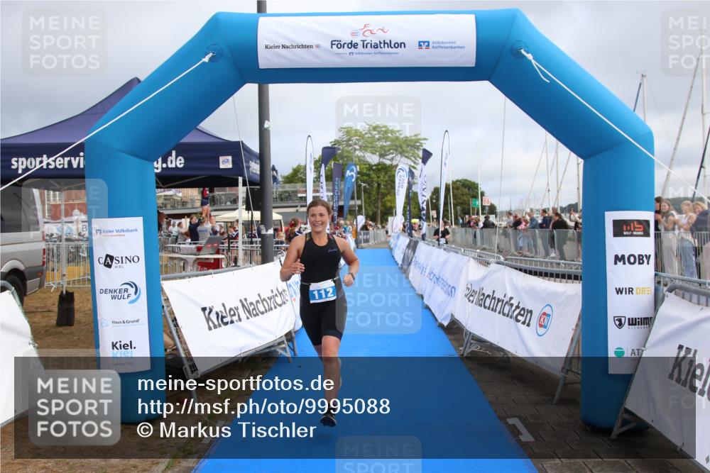 16.08.2026 - KN Förde Triathlon 2026 Markus Tischler http://msf.ph/oto/9995088 16.08.2026 10:51:23 Ziel 112, 112 meine-sportfotos.de
