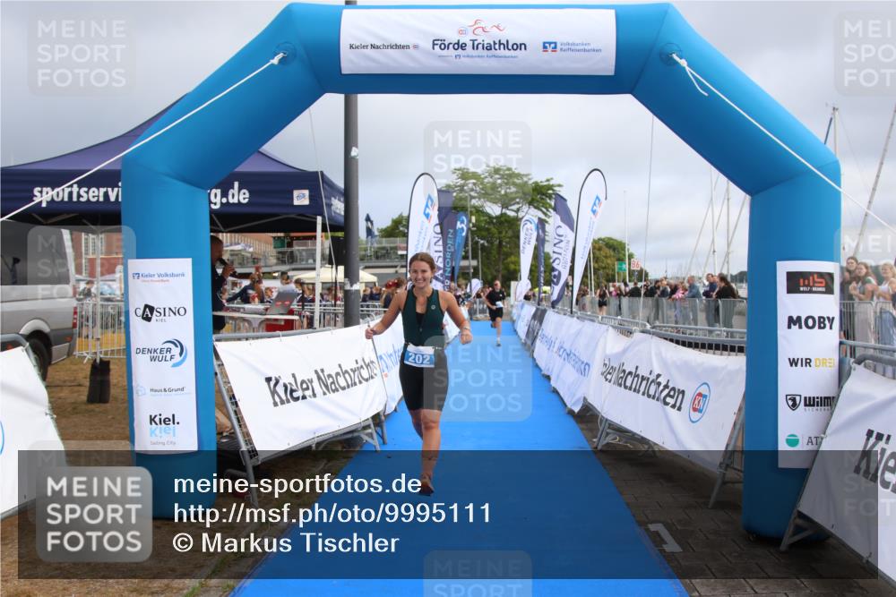 16.08.2026 - KN Förde Triathlon 2026 Markus Tischler http://msf.ph/oto/9995111 16.08.2026 10:51:49 Ziel 202, 206, 224, 252, 202, 206, 224, 252 meine-sportfotos.de