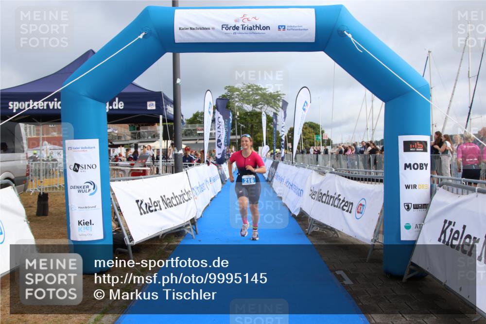 16.08.2026 - KN Förde Triathlon 2026 Markus Tischler http://msf.ph/oto/9995145 16.08.2026 10:52:39 Ziel 216, 216 meine-sportfotos.de