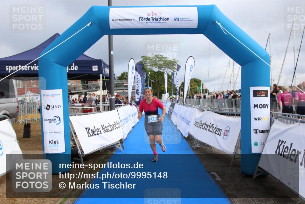 16.08.2026 - KN Förde Triathlon 2026 Markus Tischler http://msf.ph/oto/9995148 16.08.2026 10:52:39 Ziel 216, 216 meine-sportfotos.de