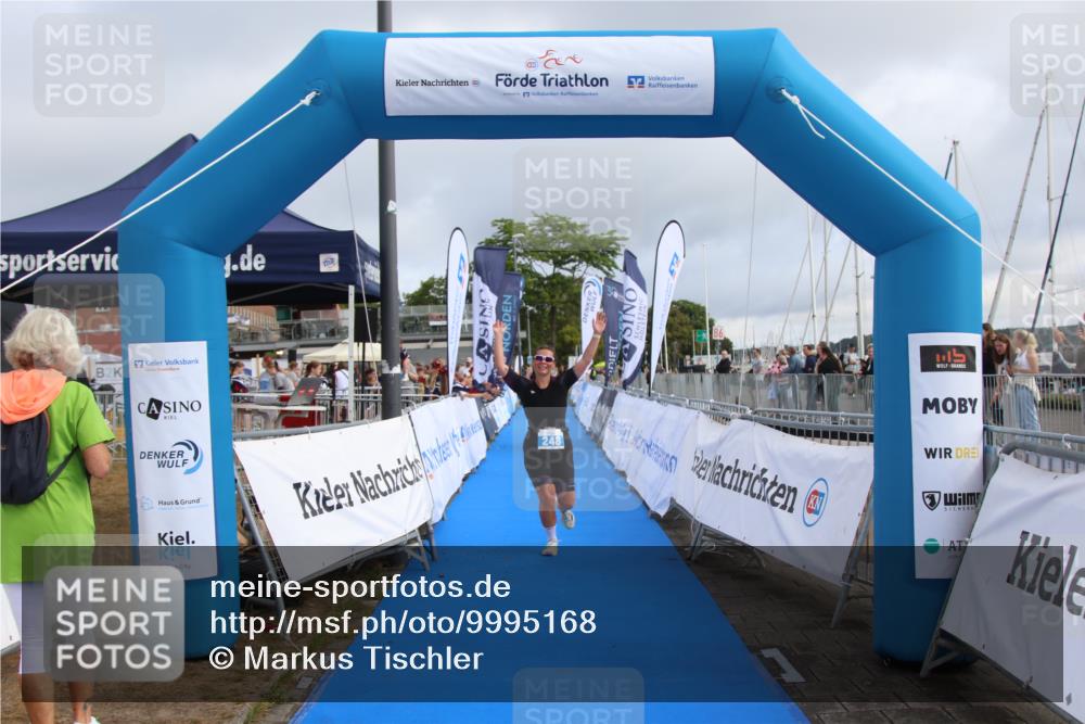 16.08.2026 - KN Förde Triathlon 2026 Markus Tischler http://msf.ph/oto/9995168 16.08.2026 10:53:58 Ziel 238, 248, 238, 248 meine-sportfotos.de