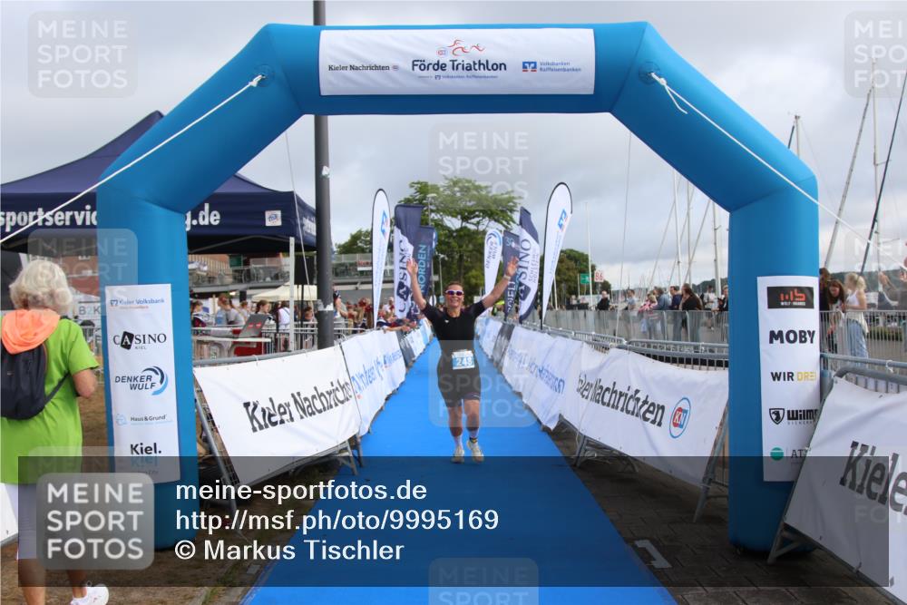 16.08.2026 - KN Förde Triathlon 2026 Markus Tischler http://msf.ph/oto/9995169 16.08.2026 10:53:58 Ziel 238, 248, 238, 248 meine-sportfotos.de