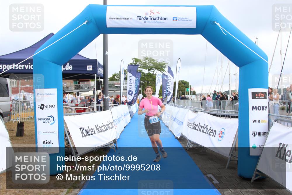 16.08.2026 - KN Förde Triathlon 2026 Markus Tischler http://msf.ph/oto/9995208 16.08.2026 10:55:12 Ziel 244, 244 meine-sportfotos.de