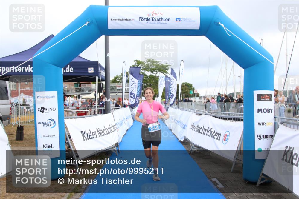 16.08.2026 - KN Förde Triathlon 2026 Markus Tischler http://msf.ph/oto/9995211 16.08.2026 10:55:12 Ziel 244, 244 meine-sportfotos.de