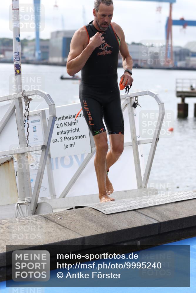 16.08.2026 - KN Förde Triathlon 2026 Antke Förster http://msf.ph/oto/9995240 16.08.2026 10:53:28 Schwimmen 302, 304, 305, 307, 304, 308, 311, 319, 325, 441 meine-sportfotos.de