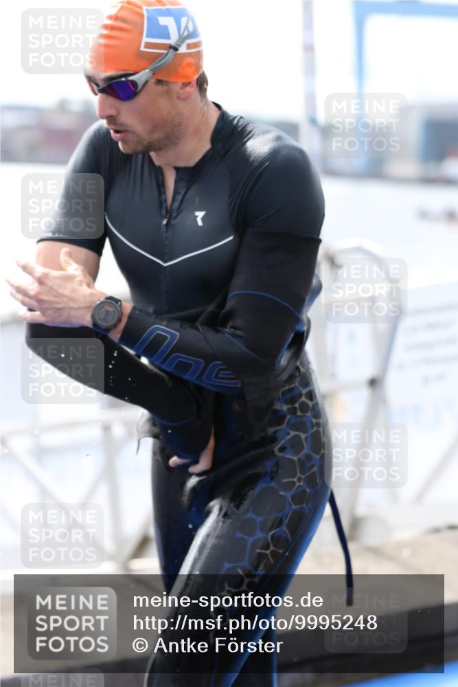 16.08.2026 - KN Förde Triathlon 2026 Antke Förster http://msf.ph/oto/9995248 16.08.2026 10:53:32 Schwimmen 304, 305, 307, 308, 311, 319, 325, 441 meine-sportfotos.de
