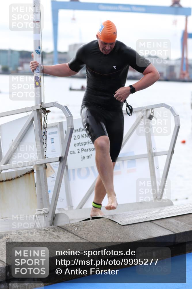 16.08.2026 - KN Förde Triathlon 2026 Antke Förster http://msf.ph/oto/9995277 16.08.2026 10:54:31 Schwimmen 312, 330, 309, 313, 314 meine-sportfotos.de