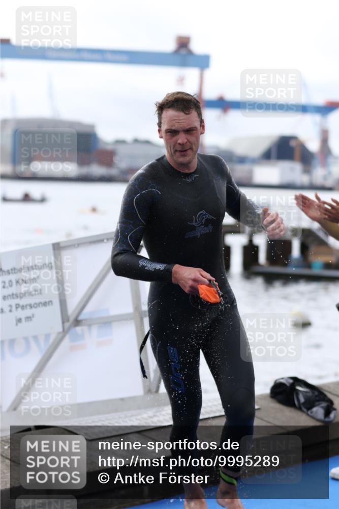 16.08.2026 - KN Förde Triathlon 2026 Antke Förster http://msf.ph/oto/9995289 16.08.2026 10:54:38 Schwimmen 312, 313, 314, 330, 309, 314, 317 meine-sportfotos.de
