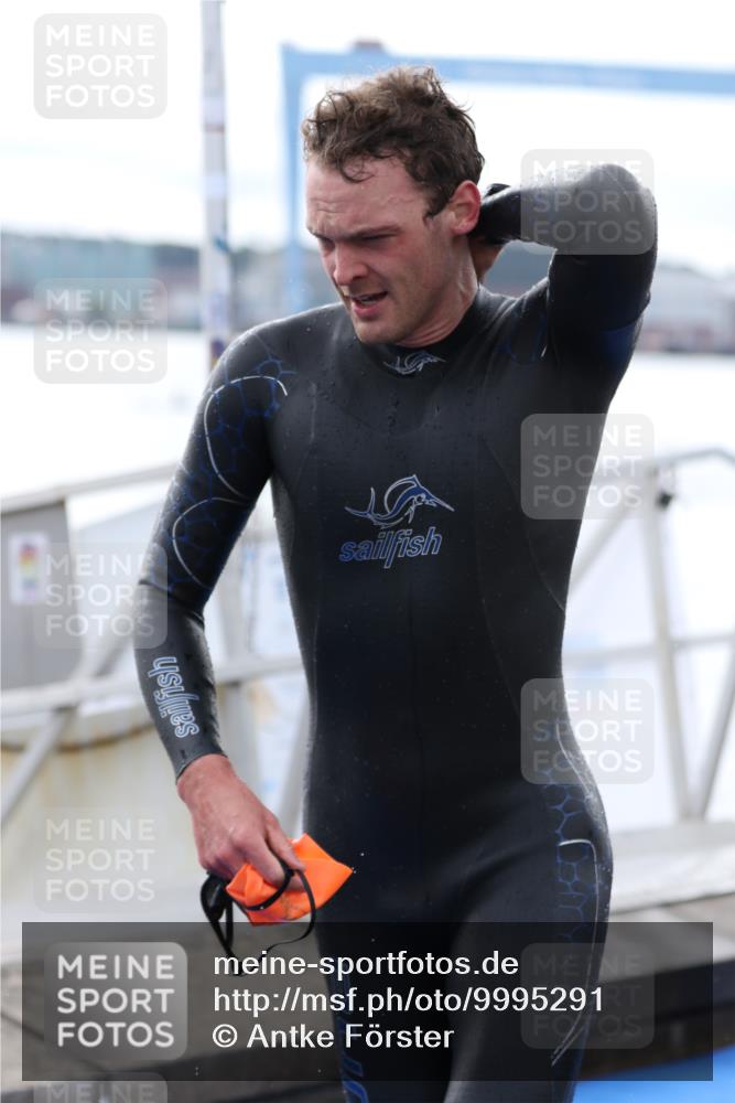 16.08.2026 - KN Förde Triathlon 2026 Antke Förster http://msf.ph/oto/9995291 16.08.2026 10:54:38 Schwimmen 312, 313, 314, 330, 309, 314, 317 meine-sportfotos.de