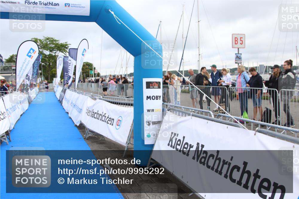 16.08.2026 - KN Förde Triathlon 2026 Markus Tischler http://msf.ph/oto/9995292 16.08.2026 10:57:00 Ziel  meine-sportfotos.de
