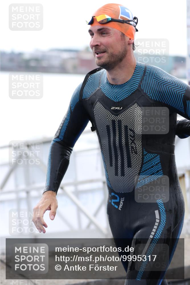 16.08.2026 - KN Förde Triathlon 2026 Antke Förster http://msf.ph/oto/9995317 16.08.2026 10:55:19 Schwimmen 221, 317, 323, 320, 323 meine-sportfotos.de