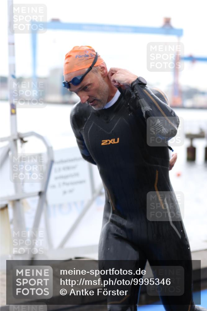 16.08.2026 - KN Förde Triathlon 2026 Antke Förster http://msf.ph/oto/9995346 16.08.2026 10:56:22 Schwimmen 310, 321, 324, 336, 337, 340, 341, 373 meine-sportfotos.de