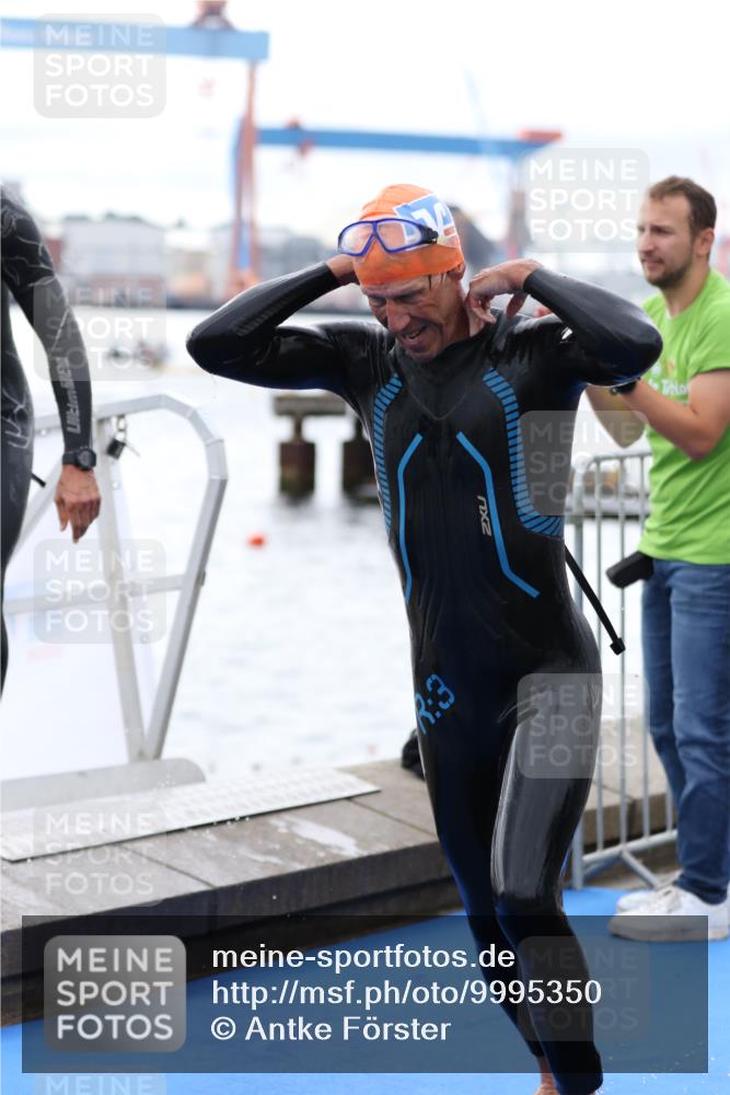 16.08.2026 - KN Förde Triathlon 2026 Antke Förster http://msf.ph/oto/9995350 16.08.2026 10:56:28 Schwimmen 310, 321, 324, 336, 341, 373, 336, 337, 340, 343 meine-sportfotos.de
